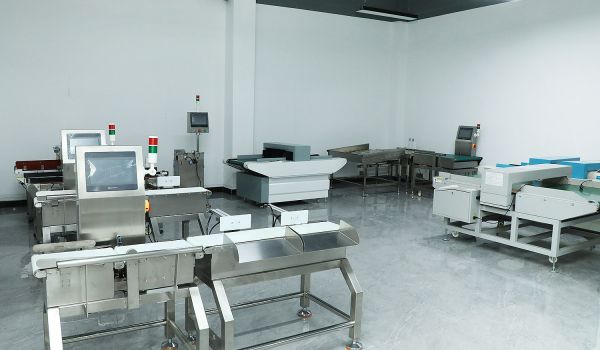 自動稱重機(jī)、自動分級秤和自動檢重秤的區(qū)別于功能介紹